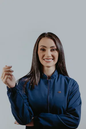 *Nutricionista formada no ano de 2024
*Pós-graduada em Nutrição Esportiva
*Antropometrista certificada pelo
método global ISAK